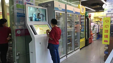 超市觸摸查詢機的主要用途是什么？